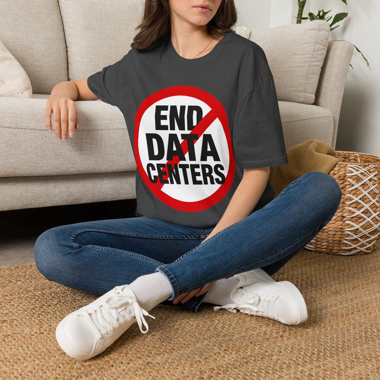 END DATA CENTERS Tee2.1
